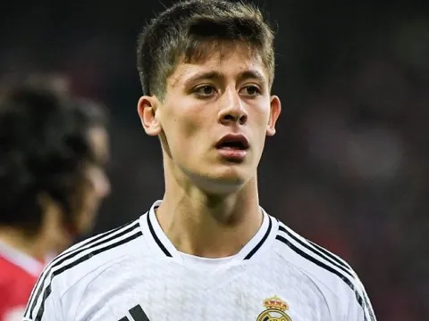 Chelsea tranh Arda Guler giá 87 triệu bảng với Arsenal