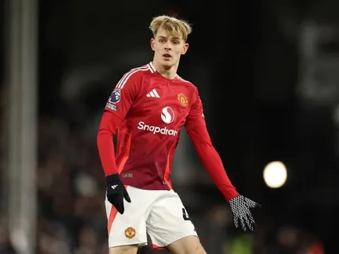 Man Utd chốt nhanh vụ Toby Collyer sang Hull City