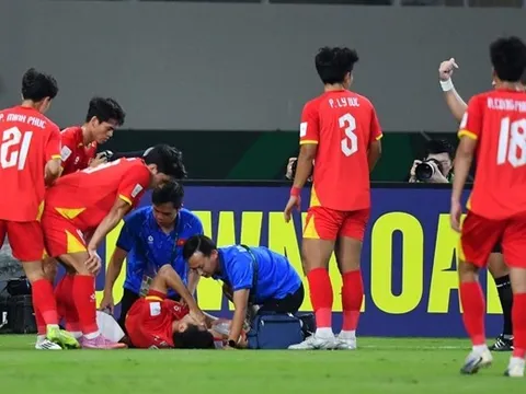 Điểm tin bóng đá Việt Nam 22/1: Hiểu Minh dính chấn thương dây chằng; Lý Đức đối diện án phạt