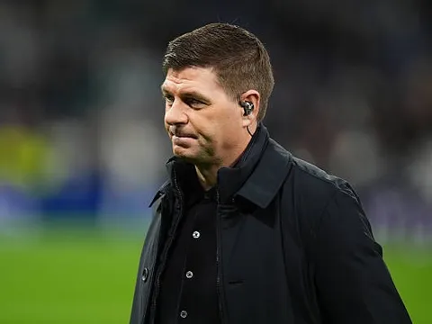 Gerrard khen Arteta cao tay vụ đẩy Nwaneri sang Marseille