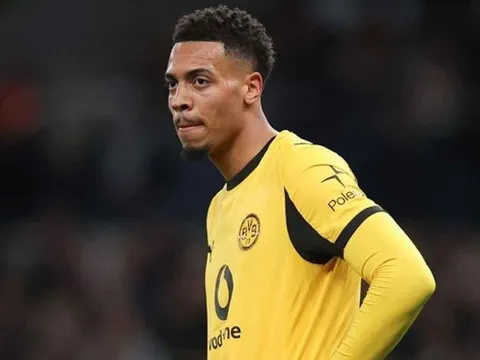 MU và Chelsea cùng nhắm Felix Nmecha