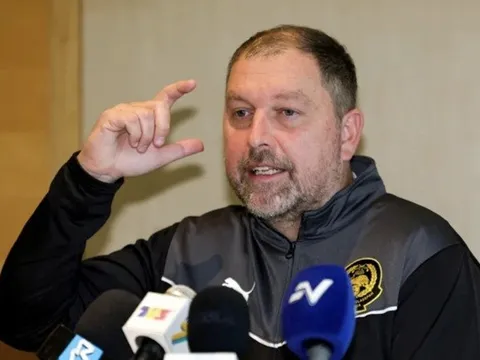 HLV Malaysia khẳng định bị trừ điểm là không công bằng