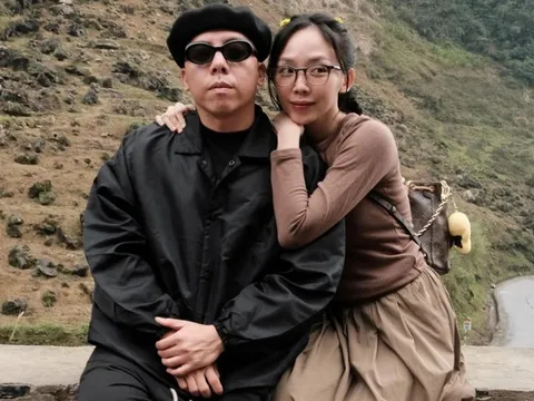 Hoàng Touliver lần đầu lộ diện hậu ly hôn Tóc Tiên