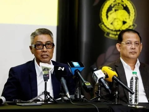 Cảnh sát Malaysia vạch trần 7 cầu thủ nhập tịch làm giả hồ sơ