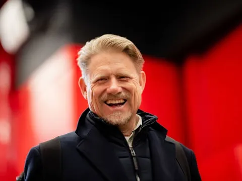 Peter Schmeichel ca ngợi quyết định mua sắm của Amorim