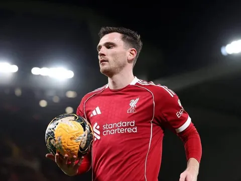 Tottenham gây sốc với thương vụ Andy Robertson