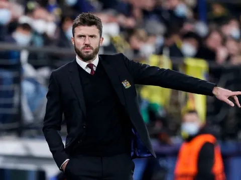 Carrick làm rõ quyết định chia tay Casemiro