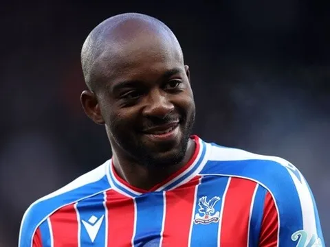 Glasner phủ nhận tin Mateta đòi rời Crystal Palace