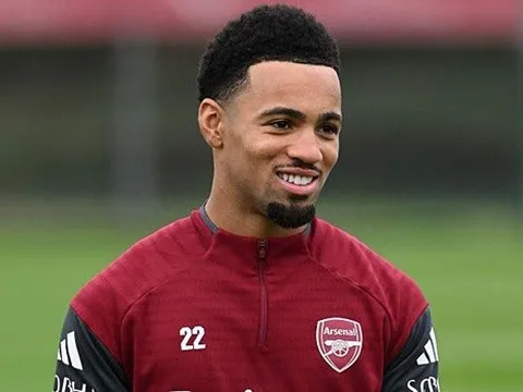 Arsenal dùng công thức Saliba để nâng tầm Nwaneri