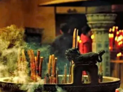 Cổ nhân răn dạy: "Có 5 thứ tuyệt đối không nên cho mượn, kẻo gia đạo suy bại", đó là gì?