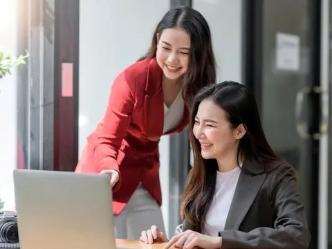 Tiền tài, danh vọng rộng mở: Người sinh vào 4 ngày âm lịch này thường có tư suy nhạy bén, nổi bật