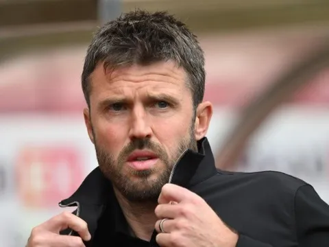 Michael Carrick dự khán trận thắng đầy kịch tính của U18 Man Utd