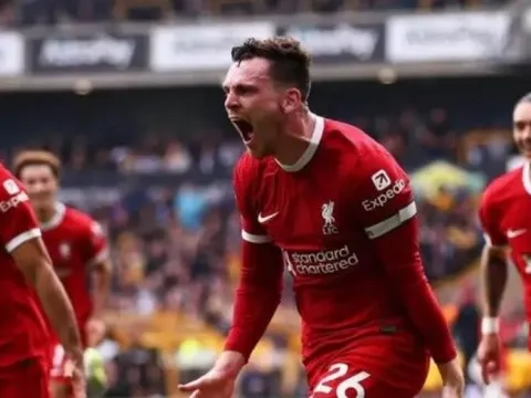 Từ món hời 10 triệu bảng đến huyền thoại Liverpool