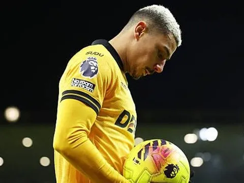 Andre là lời giải hoàn hảo cho bài toán số 6 của Liverpool