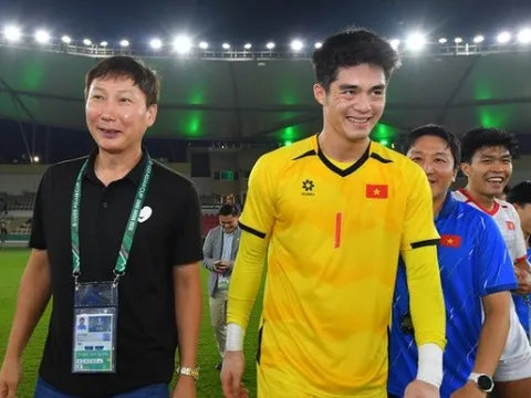 Đội bóng Nhật Bản săn đón thủ môn Trần Trung Kiên