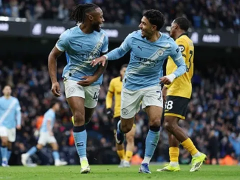 Semenyo rực sáng, Man City hạ gục Wolves trong ngày thiếu vắng Haaland