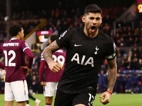 Romero giải cứu, Tottenham thoát thua Burnley phút 90