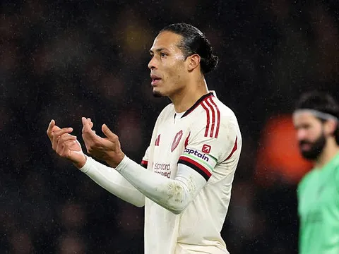 Van Dijk lý giải nguyên nhân mắc sai lầm tai hại