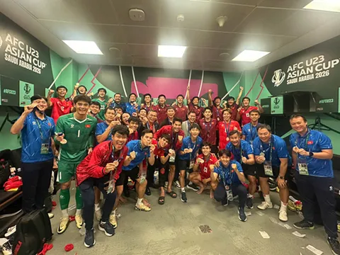 VFF lên tiếng vụ U23 Việt Nam tự trao huy chương