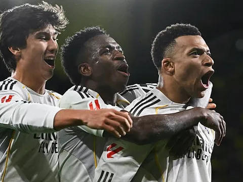 Real Madrid thắng Villarreal nhưng còn đó 3 câu hỏi lớn