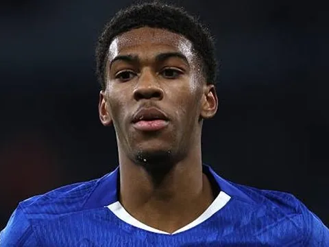 Chelsea cần Acheampong để giải mã Palace