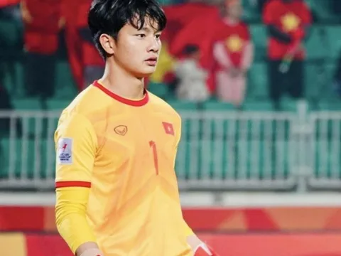 Báo Hàn phát cuồng vì "Cha Eun-woo Việt Nam" Cao Văn Bình