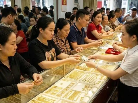 Giá vàng hôm nay 25.1.2026: Vàng SJC lập đỉnh lịch sử, thị trường dậy sóng
