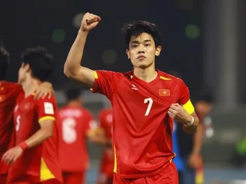 Vua phá lưới Đình Bắc tậu xe và xây nhà ở tuổi 21