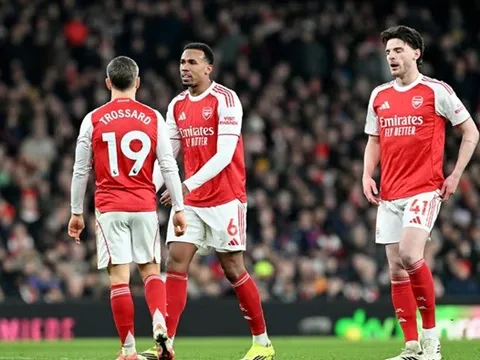 Soi trận Arsenal vs Kairat: Pháo thủ trút cơn giận