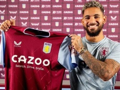 Aston Villa tranh giành Douglas Luiz với Chelsea