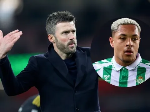 Carrick muốn hớt tay trên Chelsea thương vụ Vitor Roque