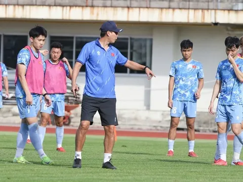 Đình Bắc và Trung Kiên được J-League săn đón
