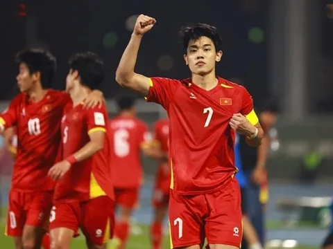Điểm tin bóng đá Việt Nam 28/1: Đình Bắc được J-League săn đón; 3 sao U23 Việt Nam tới Ninh Bình