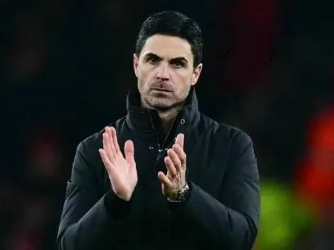 Danh hiệu lớn là tấm khiên duy nhất bảo vệ Arteta lúc này