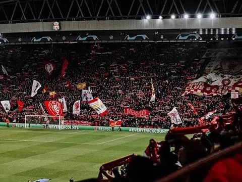 Qarabag lập kỷ lục di chuyển hơn 4000km đến Anfield