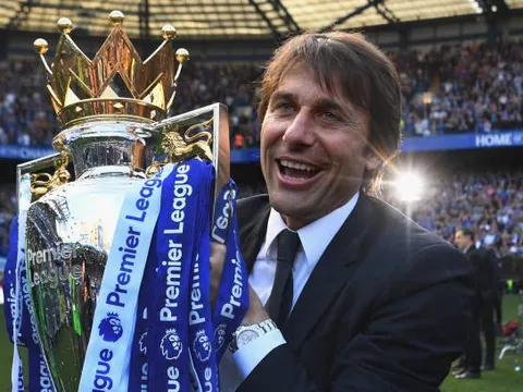 Conte gạt bỏ mâu thuẫn để ca ngợi Chelsea