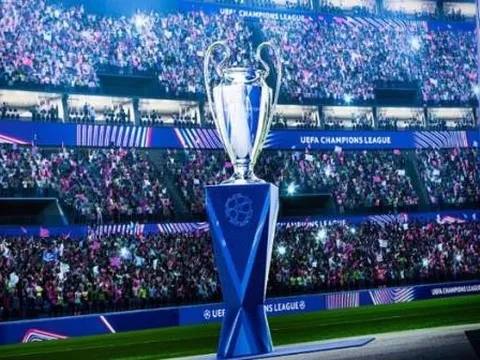 Ngoại hạng Anh thị uy sức mạnh tại Champions League