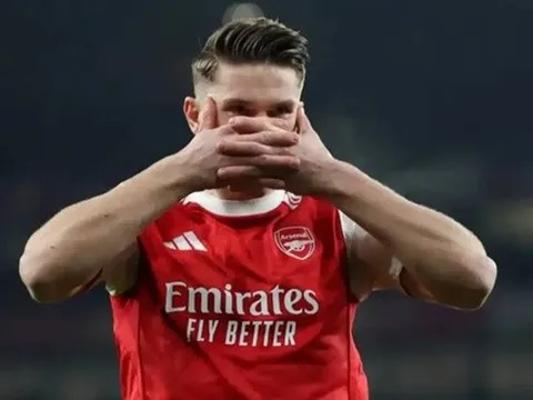 Gyokeres thách thức cả châu Âu khi Arsenal nhất bảng