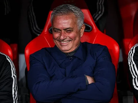 5 điểm nhấn Cúp C1: Đẳng cấp Mourinho; Ngoại Hạng Anh thống trị