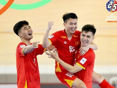 CĐV châu Á ngả mũ trước sức mạnh của futsal Việt Nam