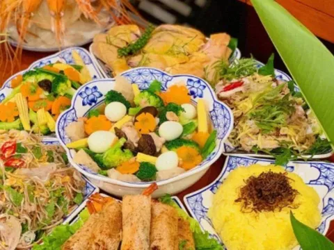 Cúng Rằm tháng 12 Âm lịch nên cúng mặn hay cúng chay? Chuyên gia lý giải chi tiết