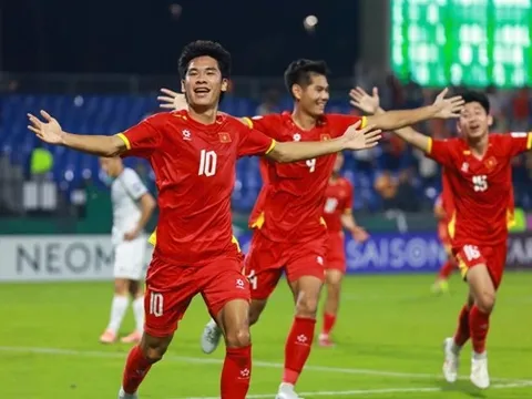 Ninh Bình chốt số áo cho Thái Sơn và Văn Thuận