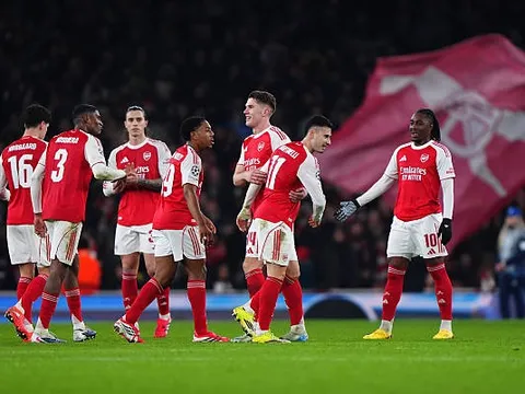 Cơ hội nào cho Liverpool và Arsenal tìm thấy chiến thắng?