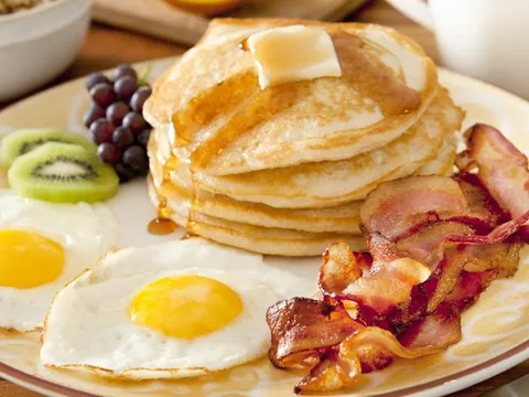 4 sai lầm khi ăn sáng gây hại dạ dày của bạn: Đặc biệt điều số 2