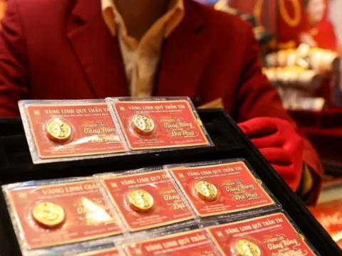 Giá vàng hôm nay 30/1/2026: Lao dốc bất ngờ rồi đảo chiều tăng mạnh, nhà đầu tư ngỡ ngàng