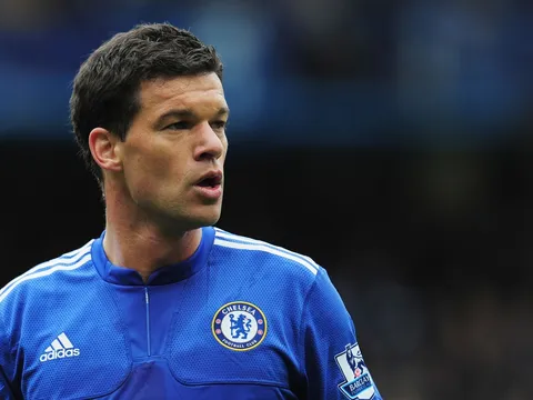 Bản giao hưởng dang dở của vị Hoàng đế không ngai Michael Ballack