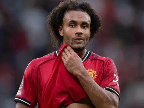 Zirkzee chốt tương lai tại Man Utd