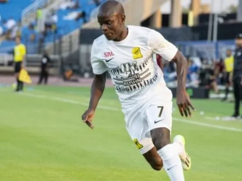 Tin đồn chuyển nhượng tối 31/1: Kante gật đầu với Fenerbahce; Tottenham săn Serge Gnabry