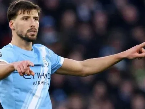 Kẻ gian đột nhập nhà Ruben Dias, Pep vắng mặt vì việc riêng