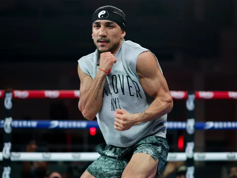 Teofimo Lopez vs. Shakur Stevenson: Cuộc chiến của hai thái cực